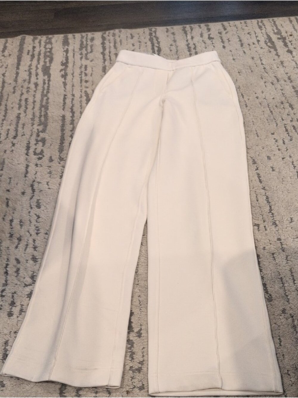 Lululemon Softstreme Pintuck Mid-Rise Pant *Regular Light Ivory - Picture 9 of 11